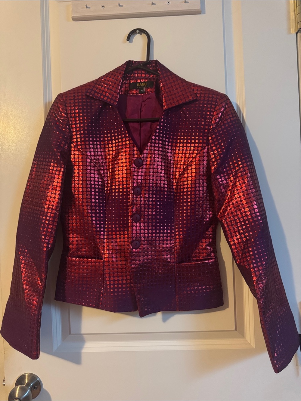 Women’s Banu Paris, NWT size 4 Metallic Magenta Disco Blazer,‎ y2k party costume